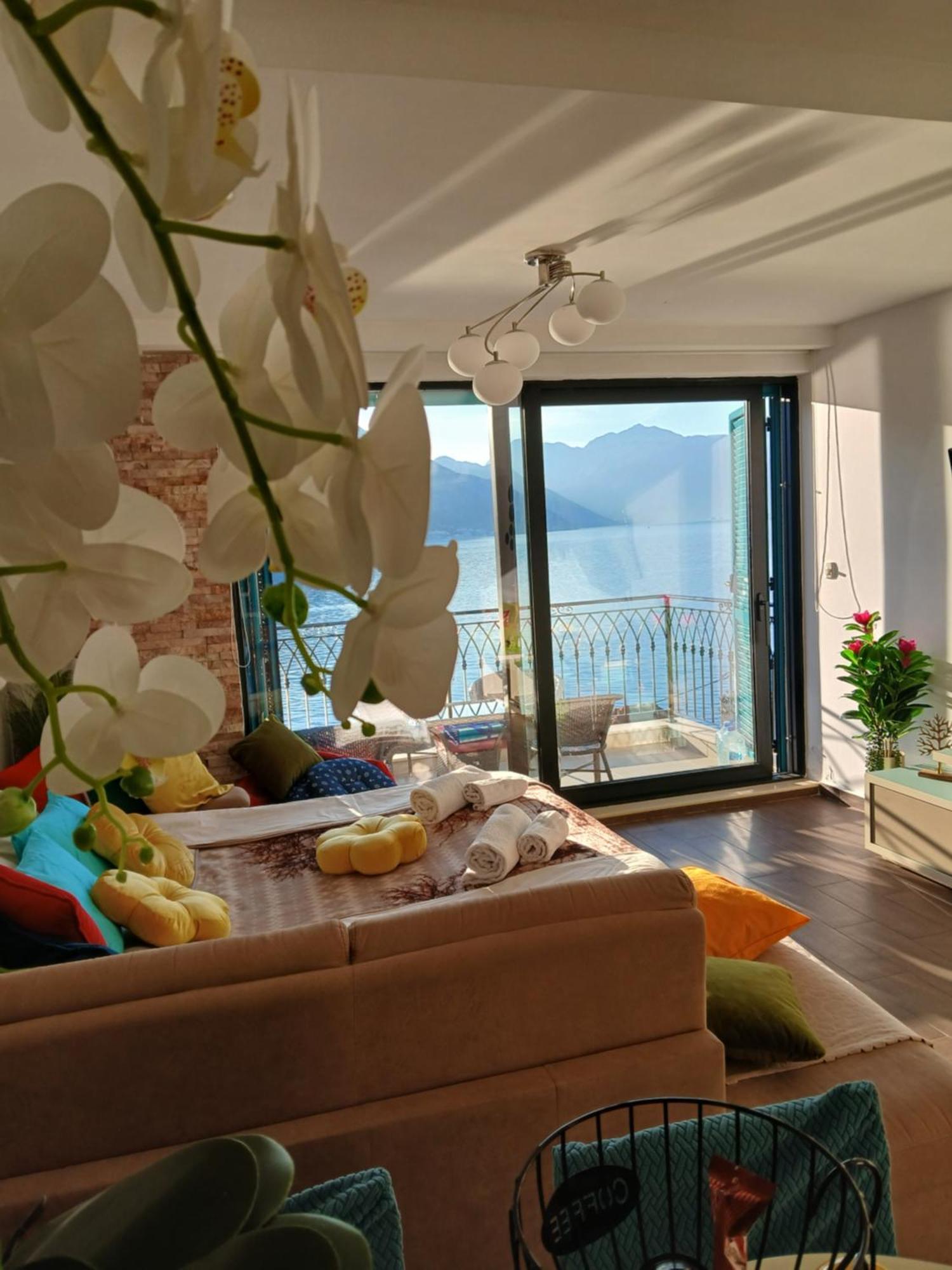 Apartment Funny Cattaro Esterno foto