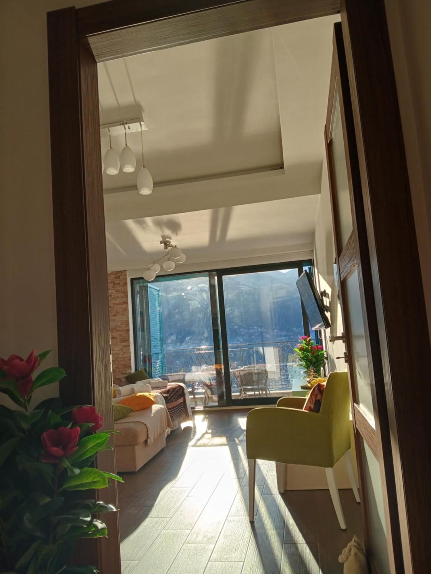 Apartment Funny Cattaro Esterno foto